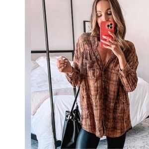 We The Free Brown ONE OF THE BOYS button down - XS